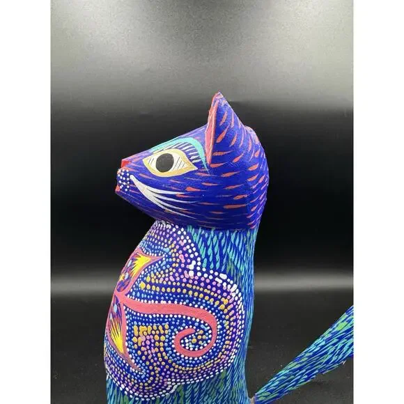 Mexican Oaxaca Folk Art Wood Carved Painted Animal Igor Garcia Alebrije Felidae - Picture 5 of 9